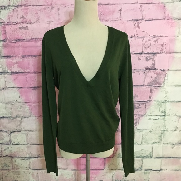 Theory Sweaters - Theory green deep V-neck sweater
